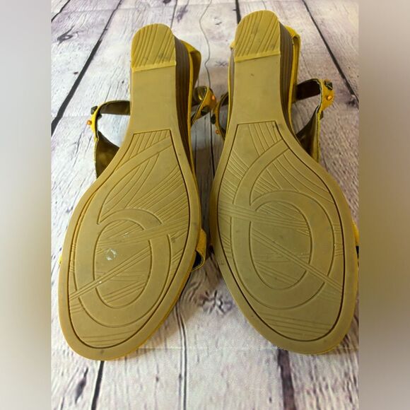 Nine West Medallion Beaded Boho Festival Prairie Wedge Heel Leather Sandals 9.5 - Picture 2 of 7